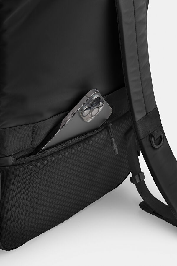 Hard Iconic 2.0 Black Backpack 9