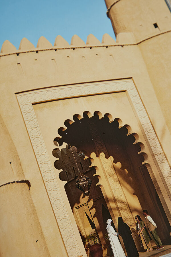 Abu Dhabi Bright 10