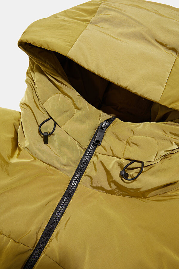All-Day Puffer Khaki Men's Jacket 3