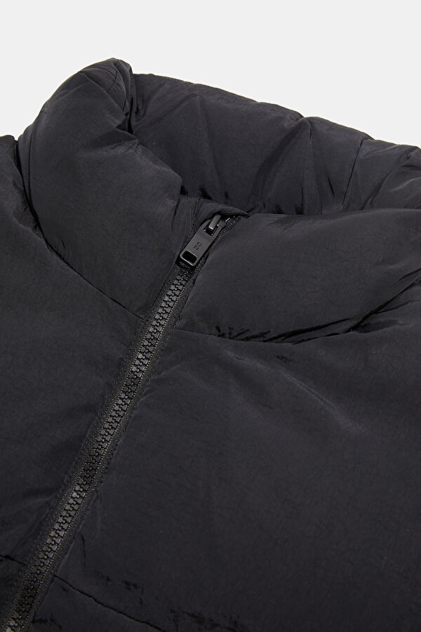 All-Day Puffer Black Men's Vest 3