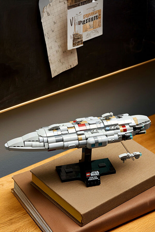 Star Wars Home One Yıldızgemisi 75405 6