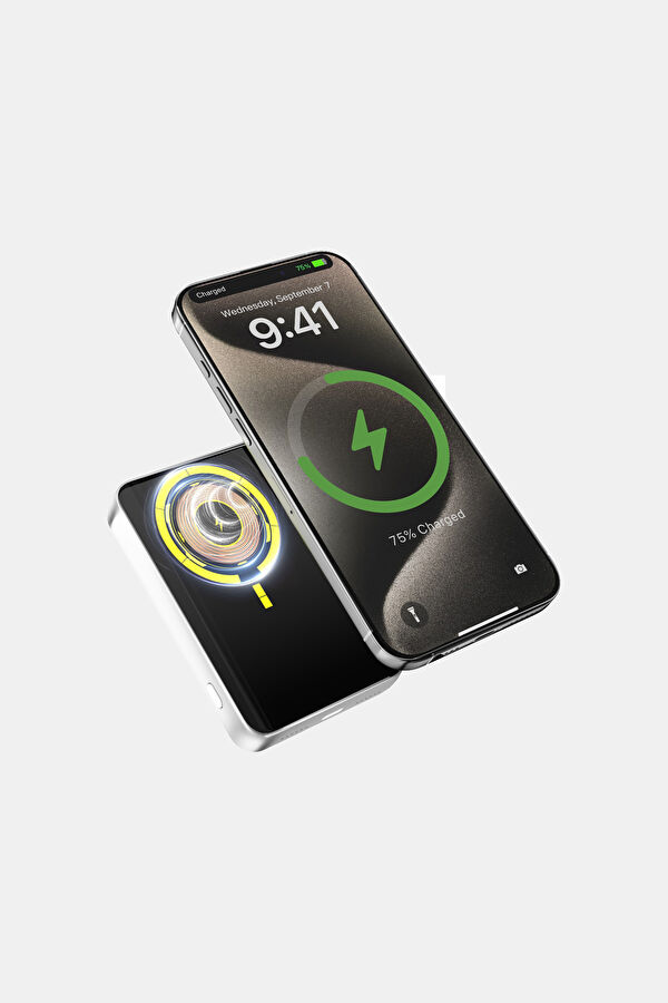 Magnetic Gaming Powerbank 5000 mAh 6