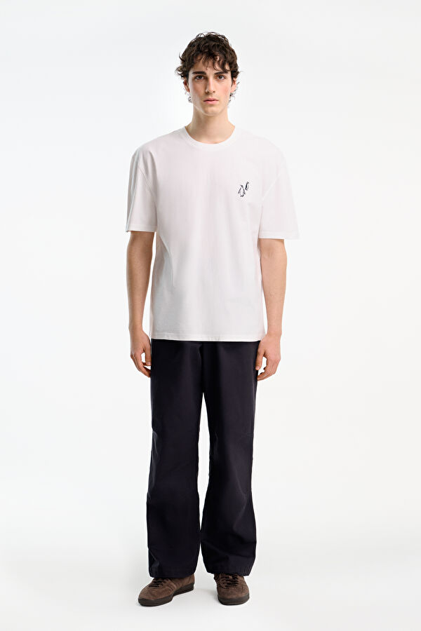 VA x WWF Chinstrap Penguin Unisex Organic T-Shirt 6