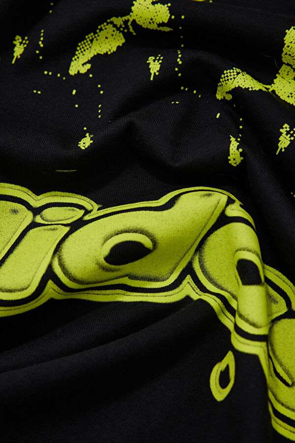 Relax Kalıp Siyah Bisiklet Yaka Baskılı Erkek T-Shirt 4