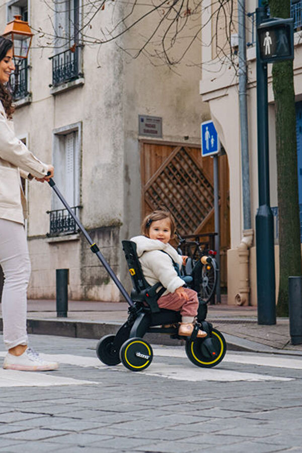 Xtend 3-Stage Extendable Child Scooter (3-12 Years) 9