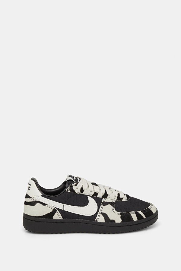 Field General Black Women's Sneakers