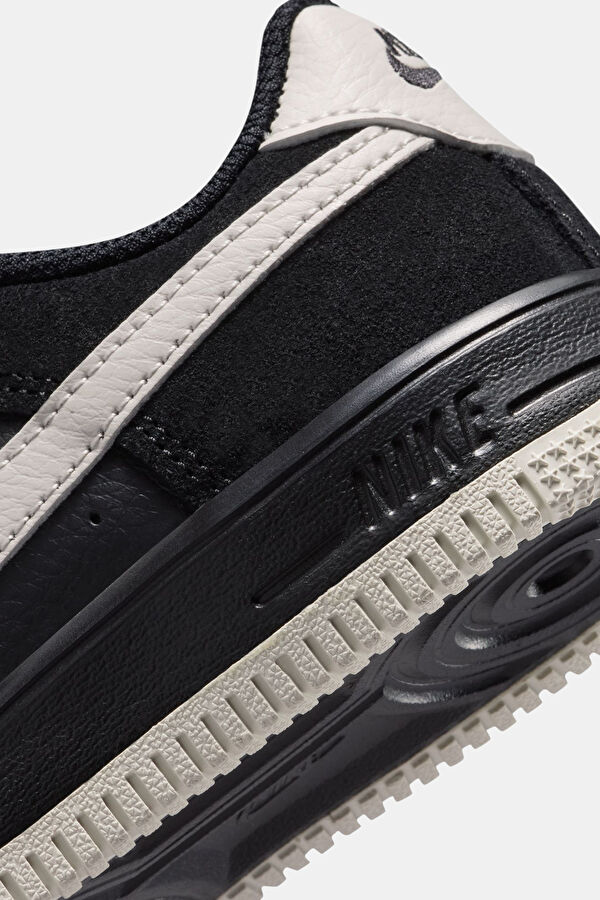 Force 1 Low LV8 2 Lace Black Kids' Sneakers 8