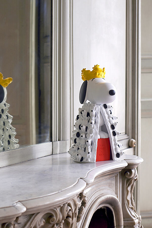 King Snoopy Jean Charles De Castelbaja Beyaz Figür 2