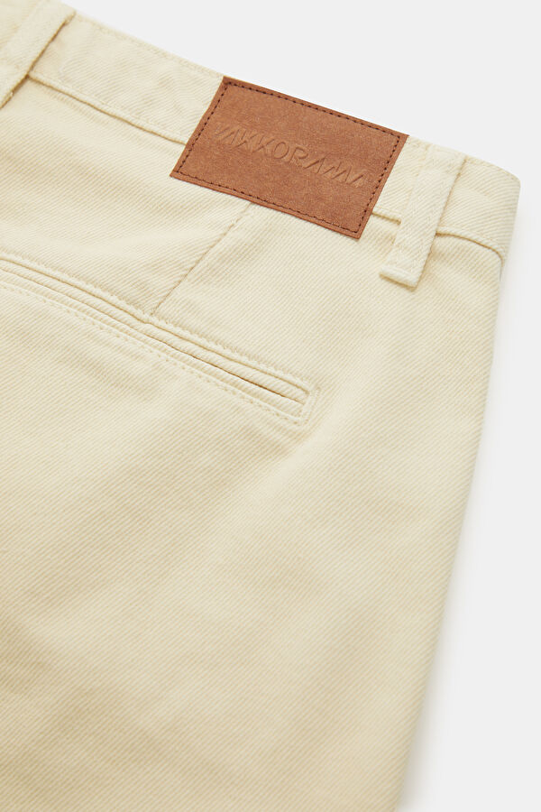 Cream Women's Shorts 8