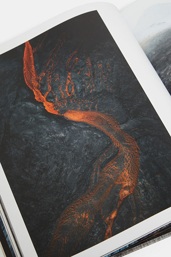 In The Land Of Fire And ice 9
