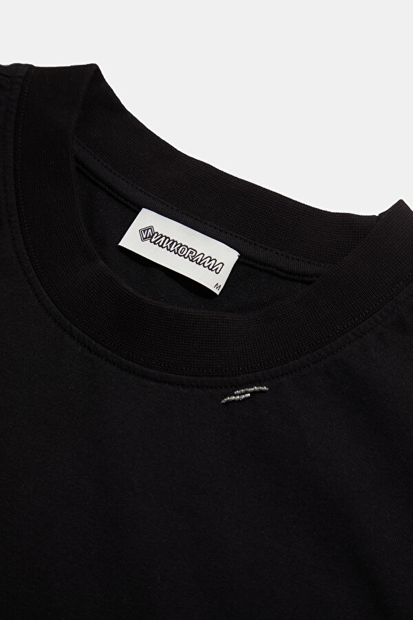 Black Crew Neck Embroidered Men's T-Shirt 6