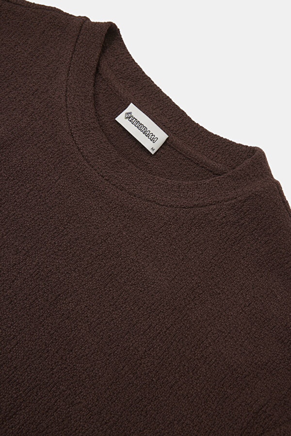 Brown Crew Neck Textured Men's T-Shirt 3