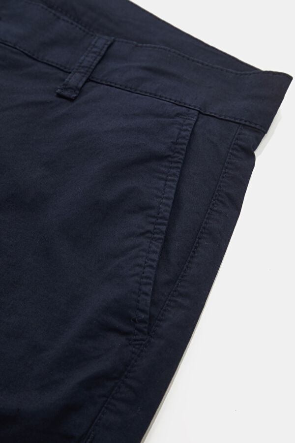 Navy Men's Shorts 4