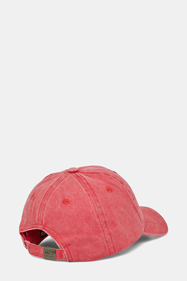 Davis N Red Hat 2