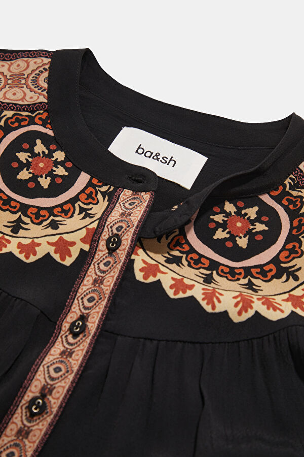 Black Patterned Long-Sleeved Women's Blouse 3