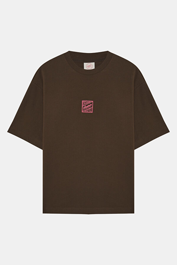 X Hotel Amour Relax Kalıp Kahve Bisiklet Yaka Baskılı Erkek T-Shirt