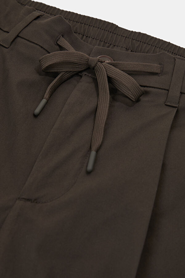 Brown Straight Men's Pants 3