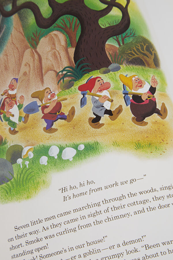 Walt Disney’S Children’S Classics 1937–1953 6