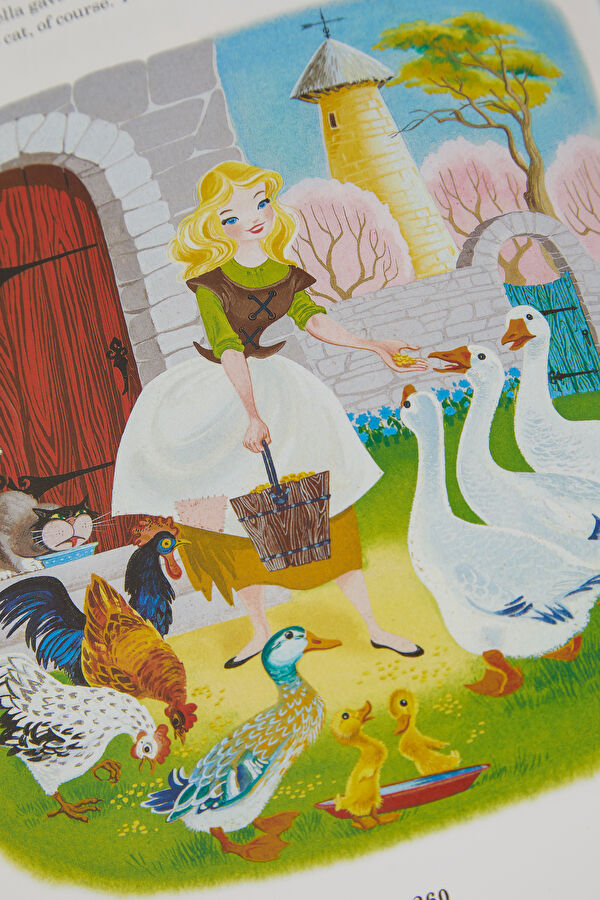 Walt Disney’S Children’S Classics 1937–1953 12