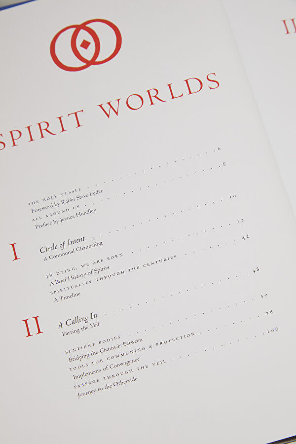 Spirit Worlds. The Library Of Esoterica 4