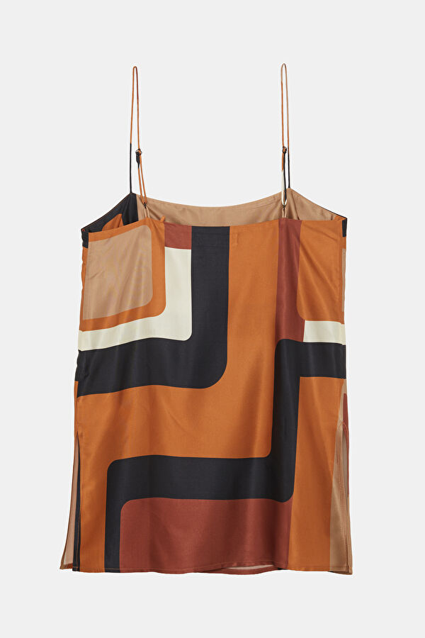 Multicolor Design Filled Sleeveless Suspender Blouse 2