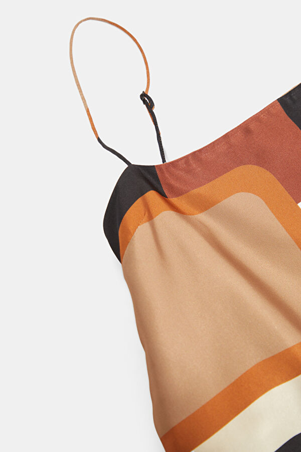 Multicolor Design Filled Sleeveless Suspender Blouse 3