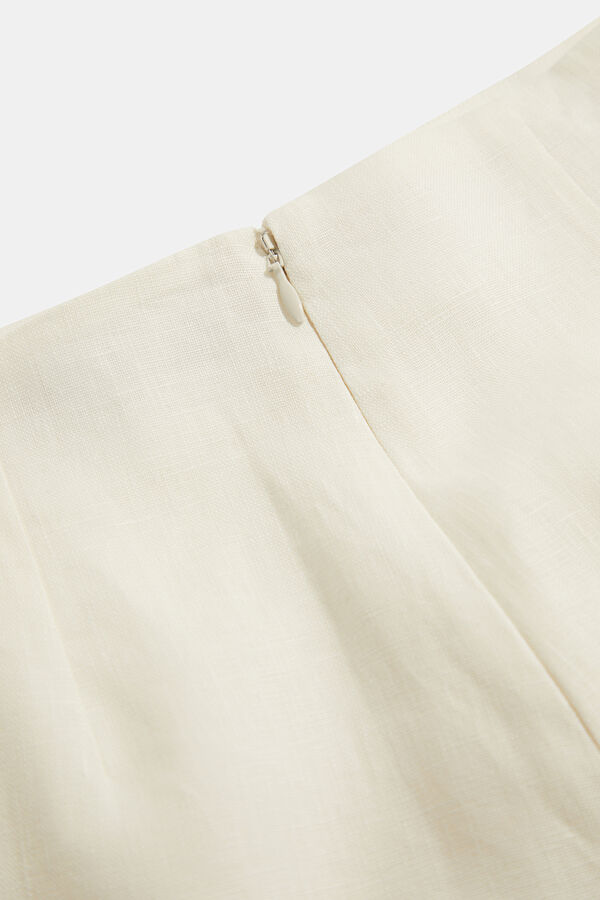 White Shorts 4