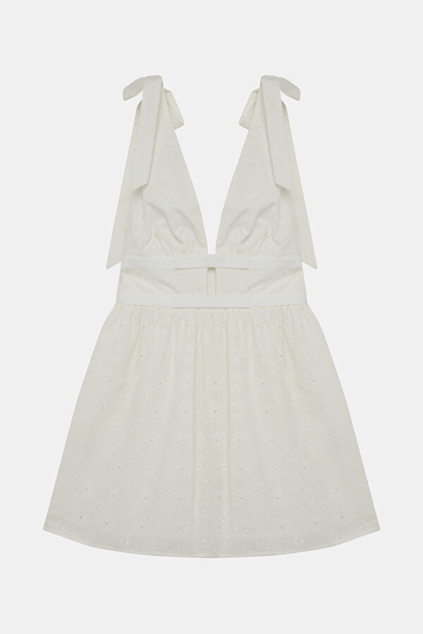 White Women's Dress 3