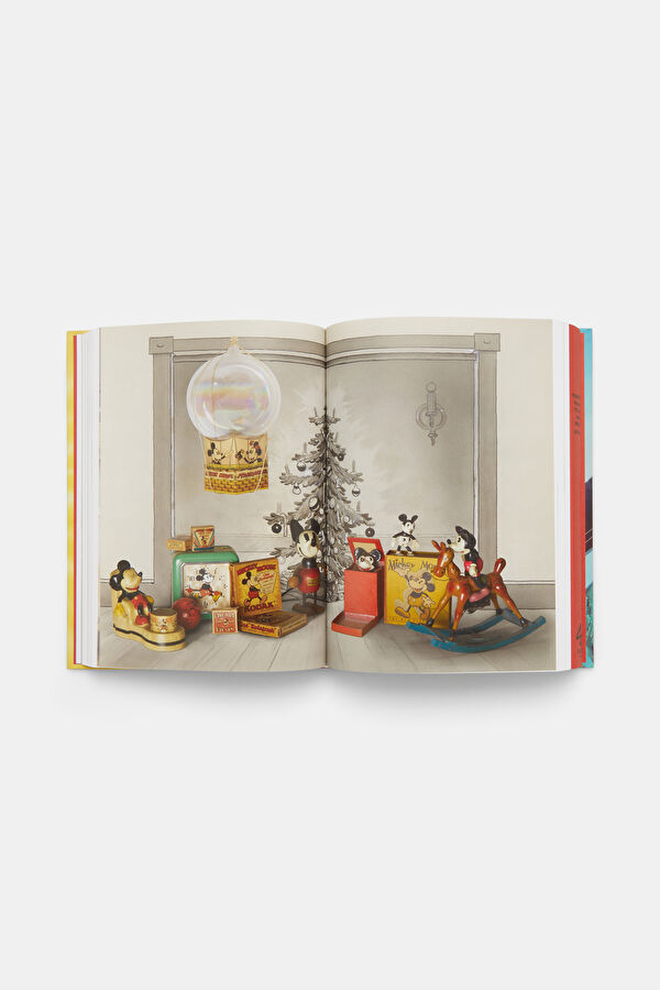 Walt Disney'S Mickey Mouse. The Ultimate History. 40Th Ed. 6