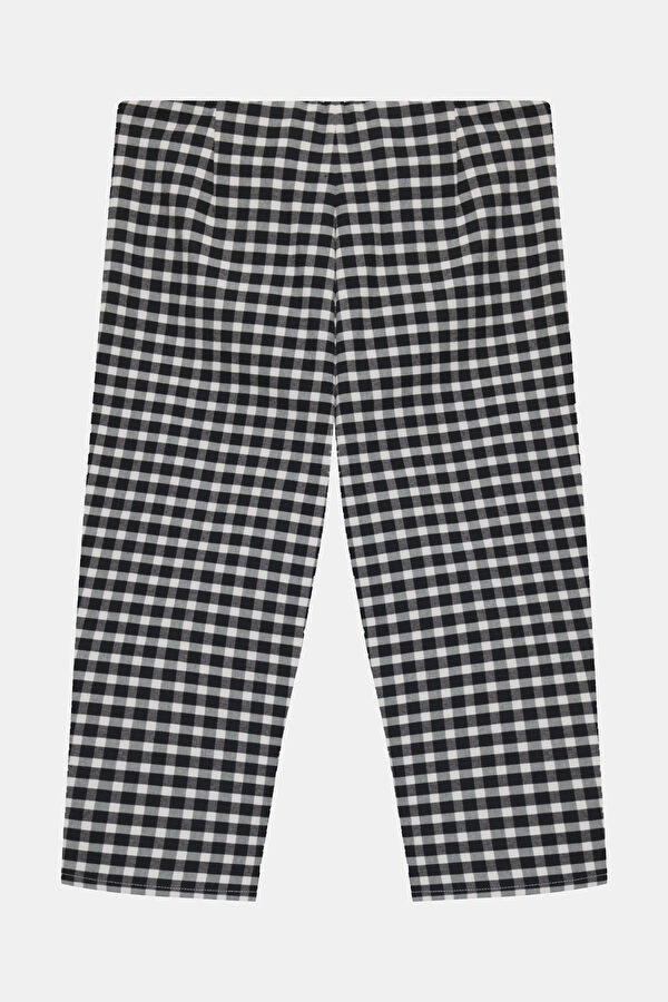 Black Slim Fit Women's Linen Trousers 2