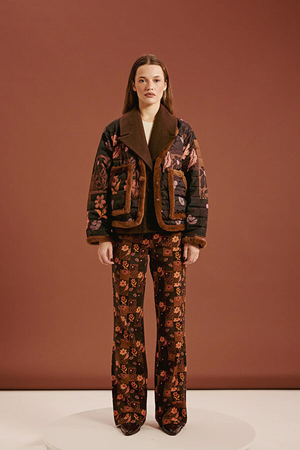 Women's Straight Pants with Brown Pattern 2