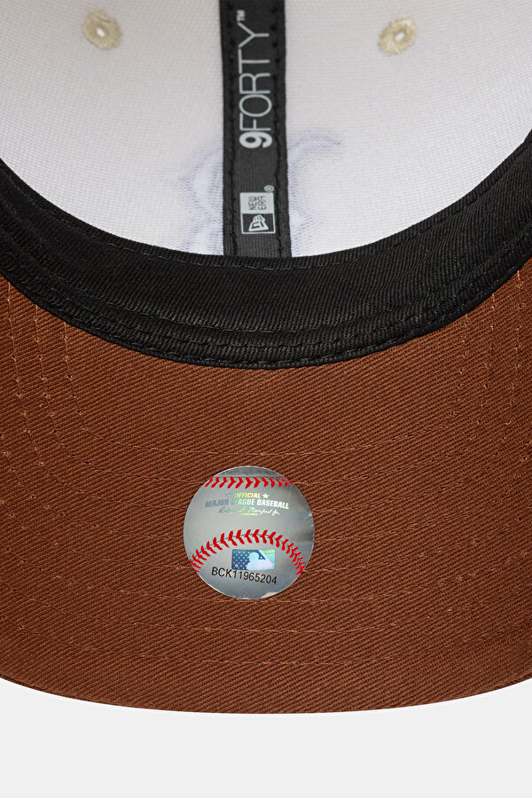 Boston Red Sox World Series Patch 9FORTY Snapback M-Crown Açık Bej Şapka 6