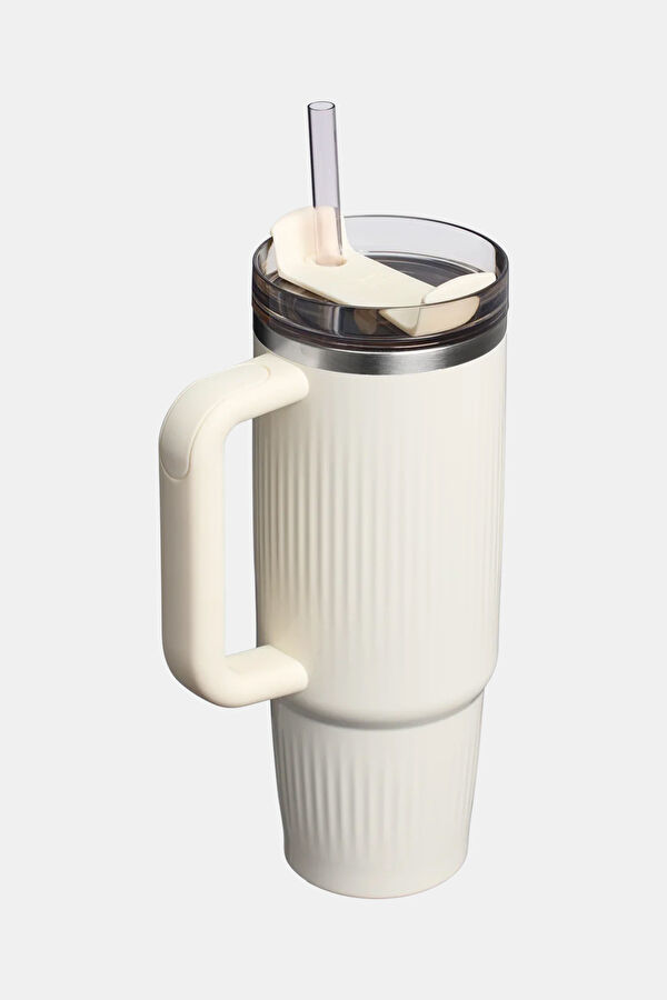 The Quencher H2.0 Fluted Tumbler Cream Thermos Cup with Straw 0.89 L 2