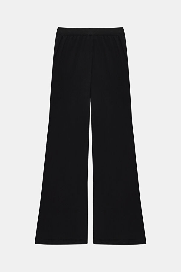 Black Women's Sports Pants 2