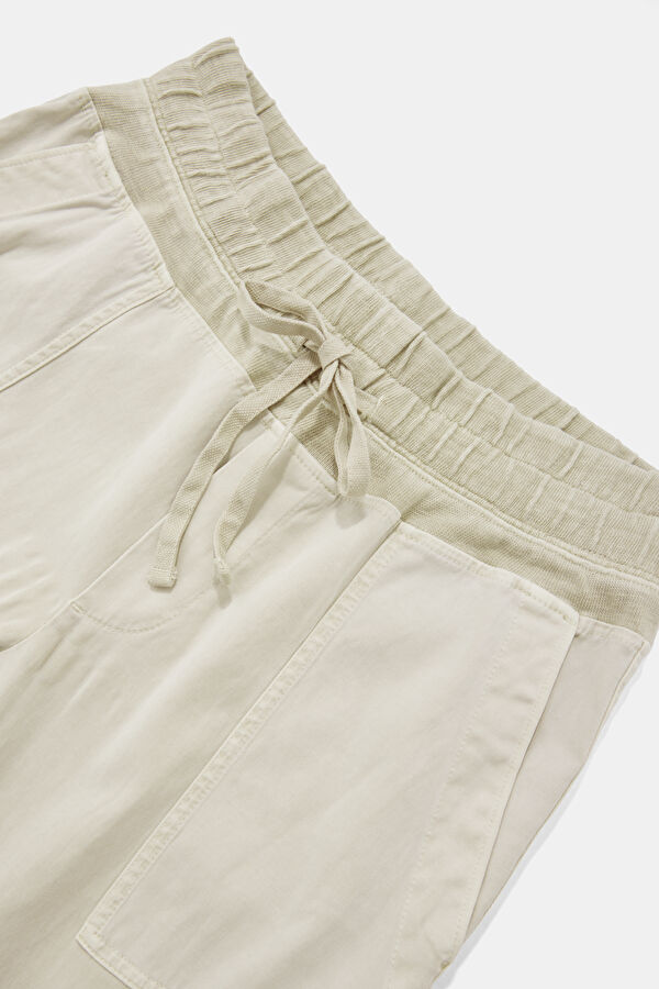 Cream Women's Sports Pants 3