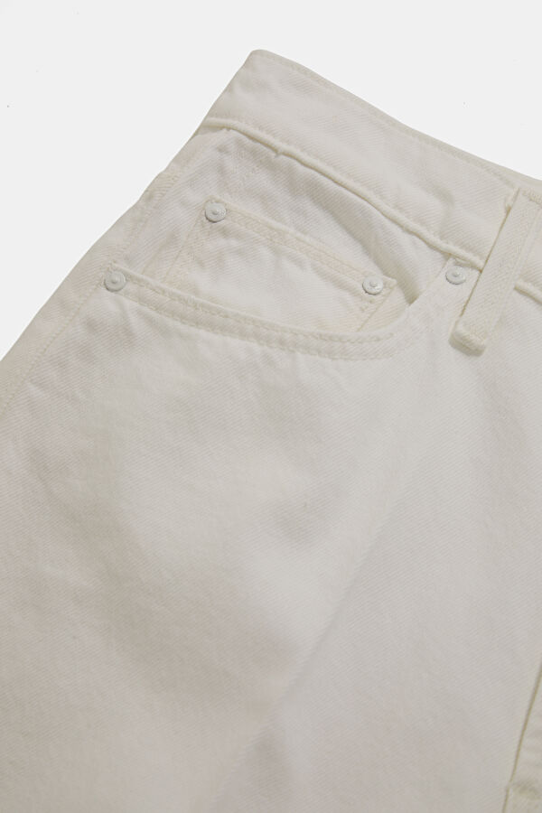 White Women's Pants 7