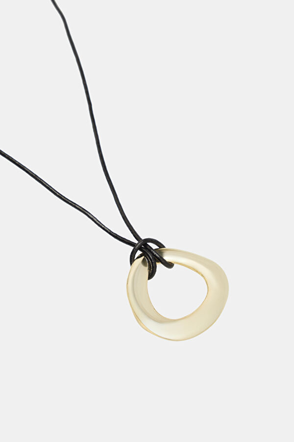 Gold Colored Necklace 2