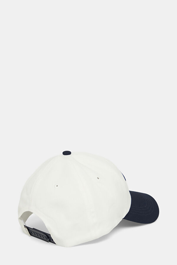 White Embroidered Hat 2