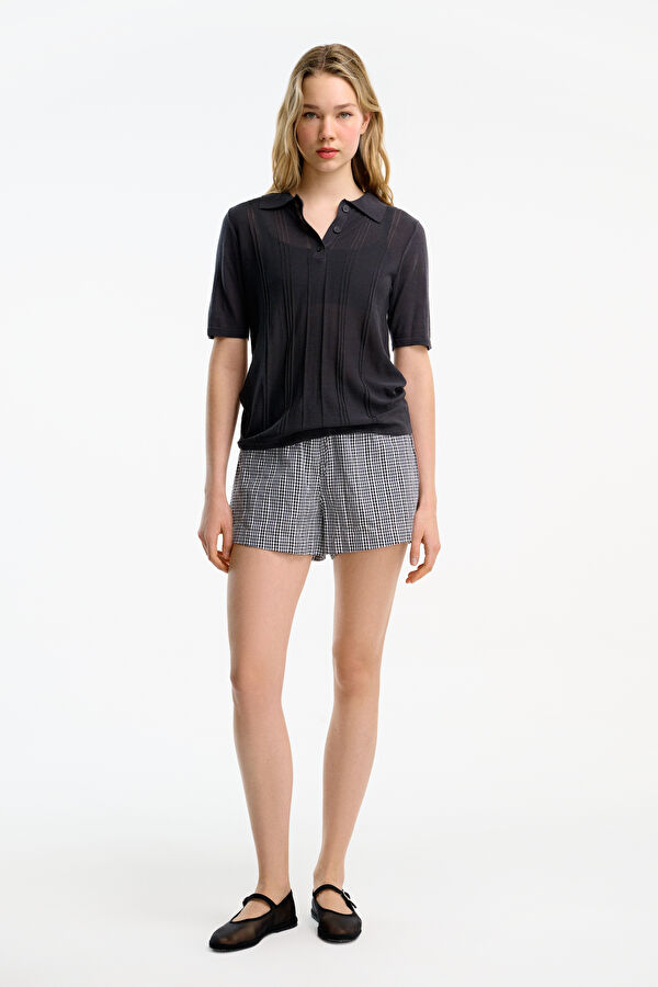 Black Short Sleeve Blouse 3