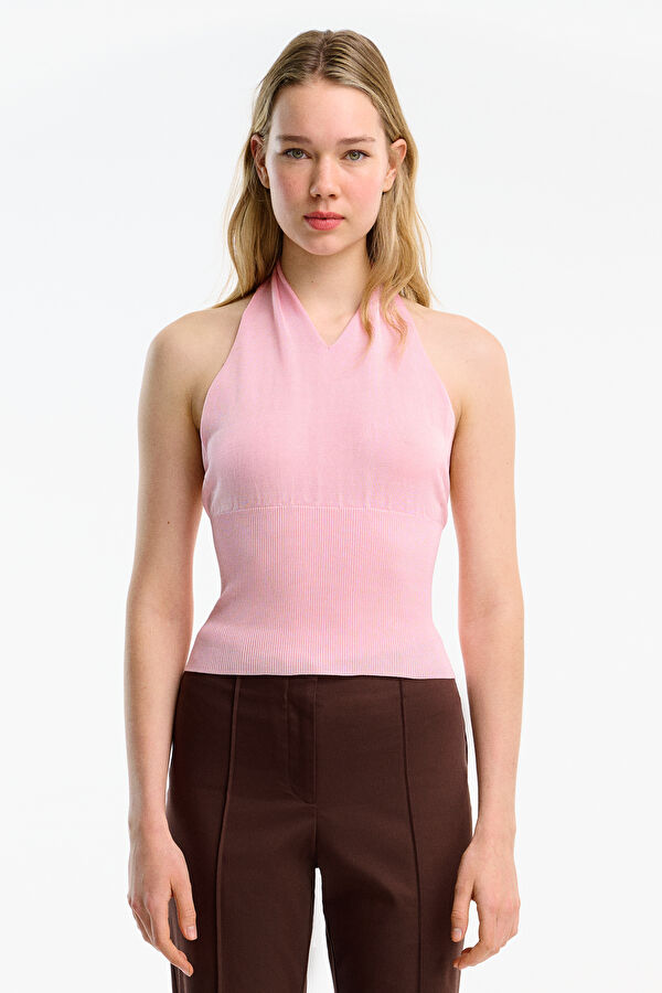 Pink Sleeveless Women's Blouse