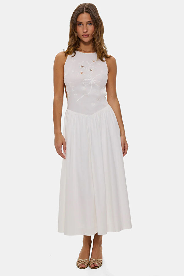 White Maxi Dress 2