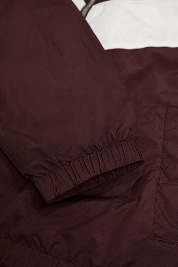Windrunner Burgundy Women's Jacket 5