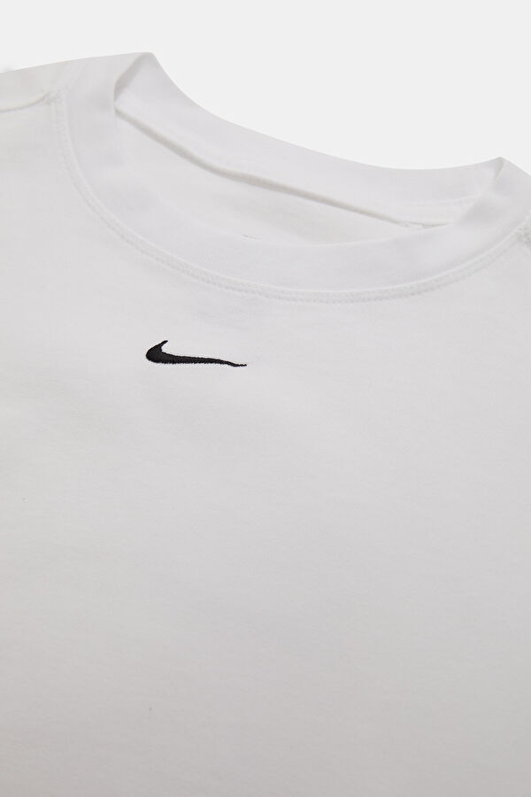 Sportswear Essential Beyaz O Yaka Kadın T-Shirt 3