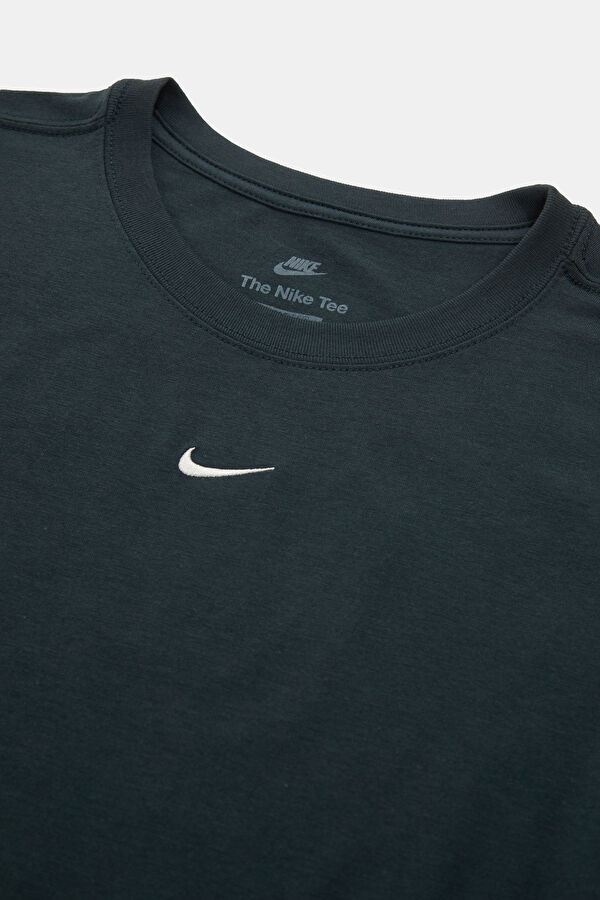 Sportswear Chill Knit Haki O Yaka Kadın T-Shirt 3