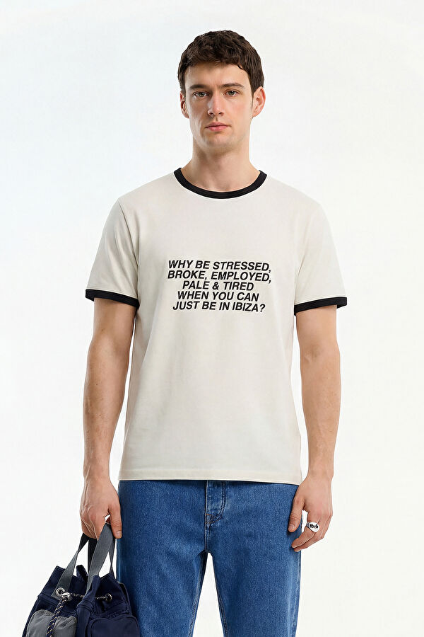 Relax Kalıp Beyaz Bisiklet Yaka Baskılı Erkek T-Shirt