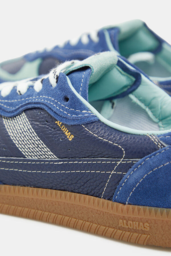Tb.490 Rife Grain Leather Dark Blue Women's Sneakers 6