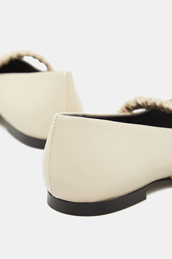Lautan Leather Krem Kadın Babet 5
