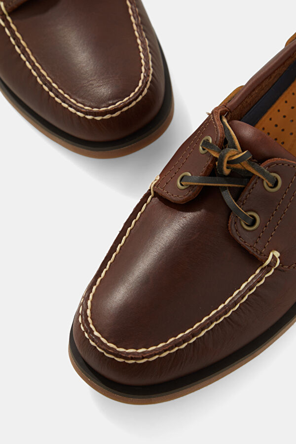 Classic Brown Men's Boat Shoes 4