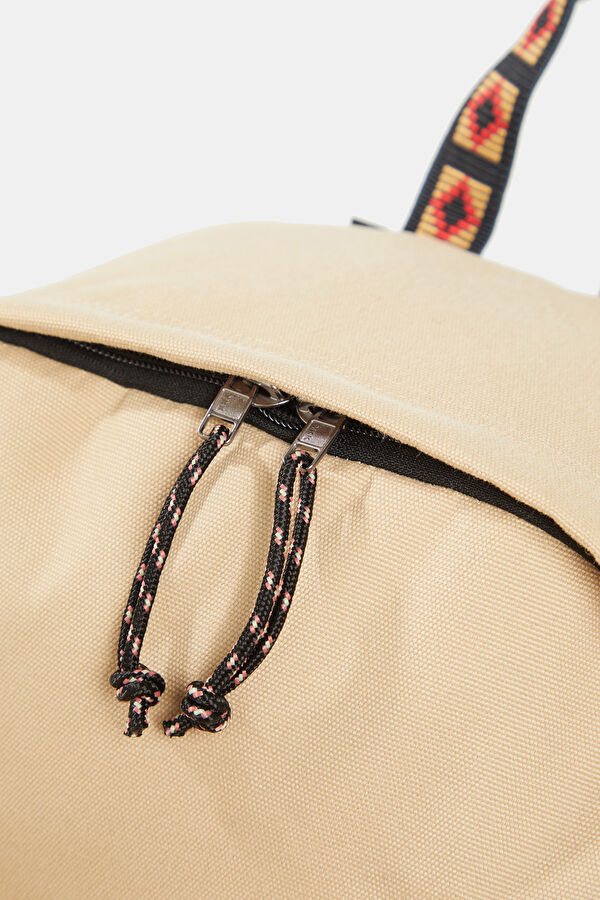 Kittery Pak'r Beige Bag 5
