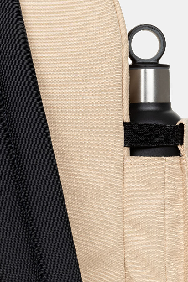 Kittery Pak'r Beige Bag 8